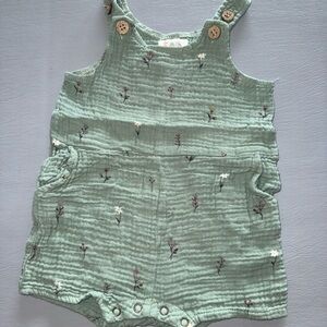 Dot Dot Smile Green Floral Romper